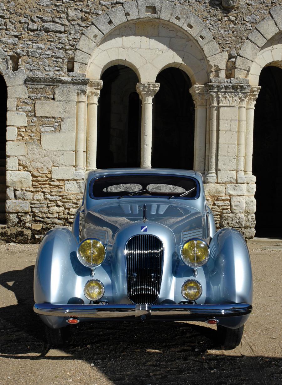  Talbot-Lago T23 Teardrop Coupe by Figoni & Falaschi 1938 года  (фото 43 из 50)